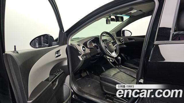 Chevrolet Korea Aveo 2017 — photo 10
