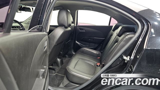 Chevrolet Korea Aveo 2017 — photo 11