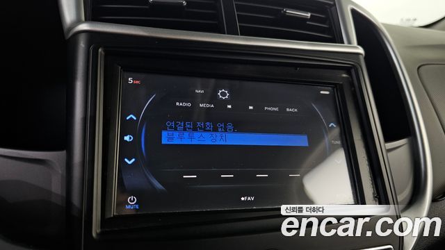 Chevrolet Korea Aveo 2017 — photo 17