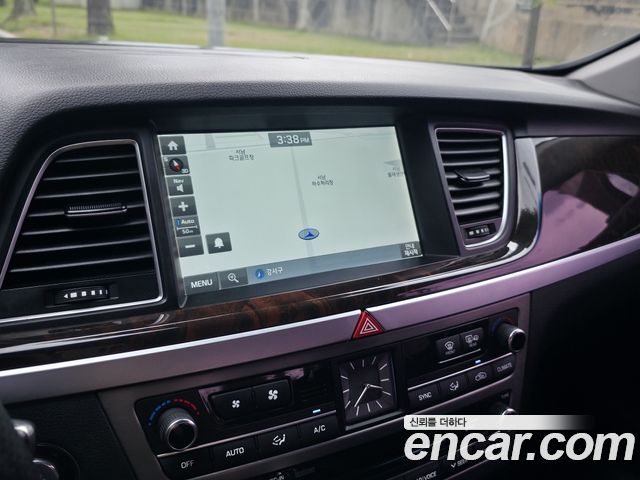 Hyundai Genesis 2014 — photo 12