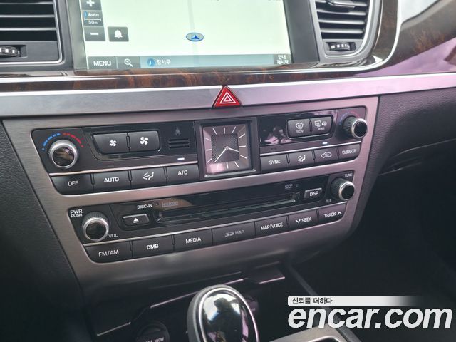 Hyundai Genesis 2014 — photo 14