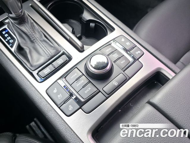 Hyundai Genesis 2014 — photo 15