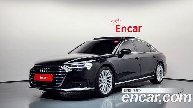 Audi A8 2020 — photo 1