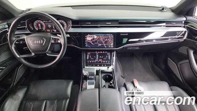 Audi A8 2020 — photo 10