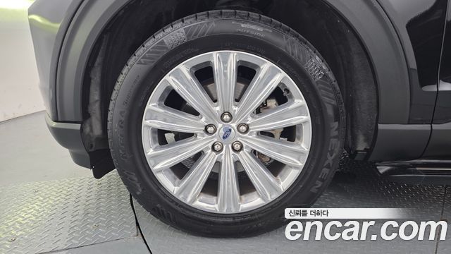 Ford Explorer 2021 — photo 5