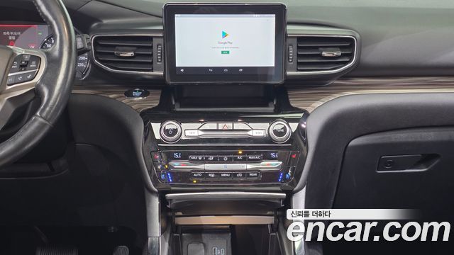 Ford Explorer 2021 — photo 20