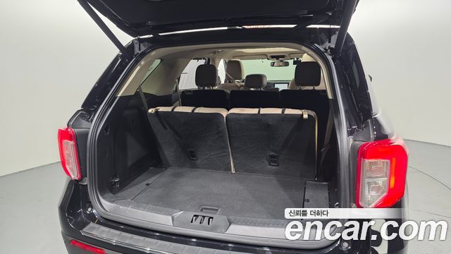 Ford Explorer 2021 — photo 26