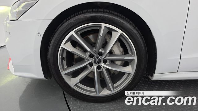 Audi A7 2020 — photo 5
