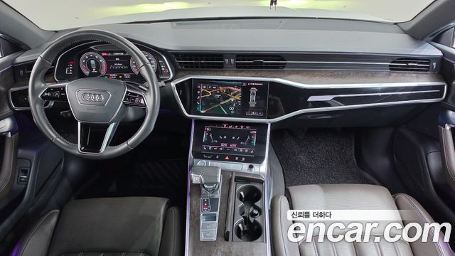Audi A7 2020 — photo 10