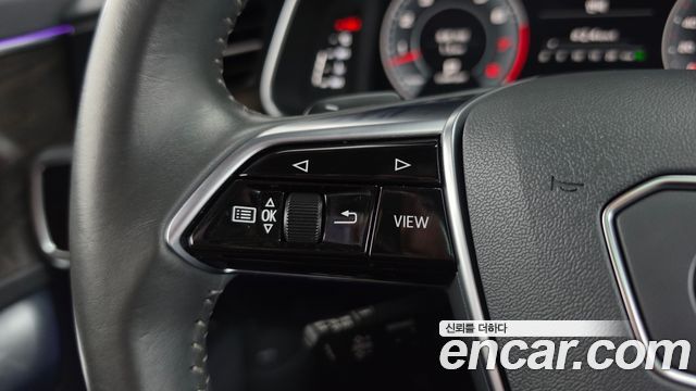 Audi A7 2020 — photo 22