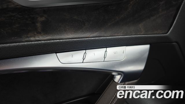 Audi A7 2020 — photo 36