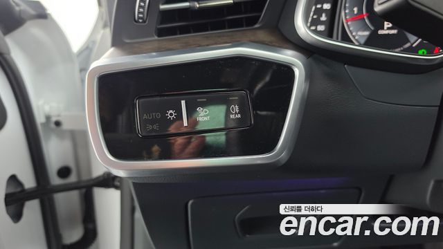Audi A7 2020 — photo 42