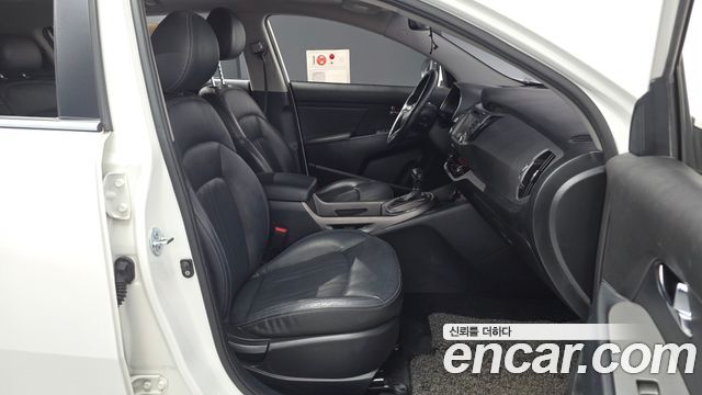 Kia Sportage 2014 — photo 17
