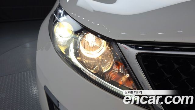 Kia Sportage 2014 — photo 8