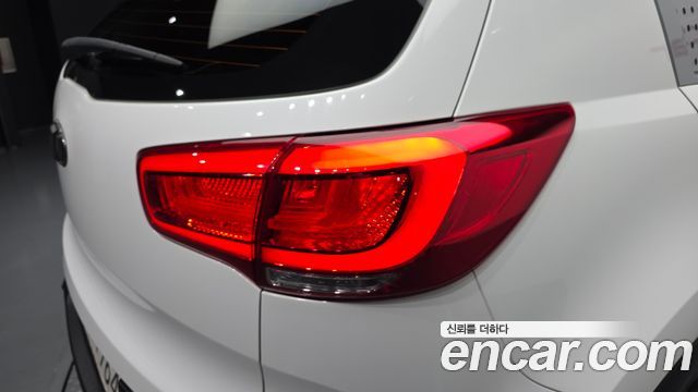 Kia Sportage 2014 — photo 9