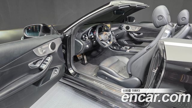Mercedes-Benz C-Class 2018 — photo 13