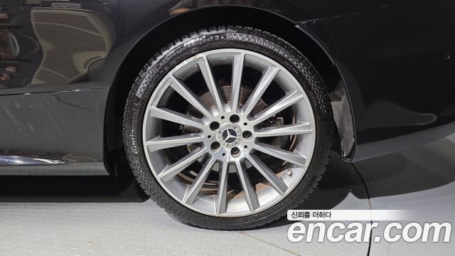 Mercedes-Benz C-Class 2018 — photo 7