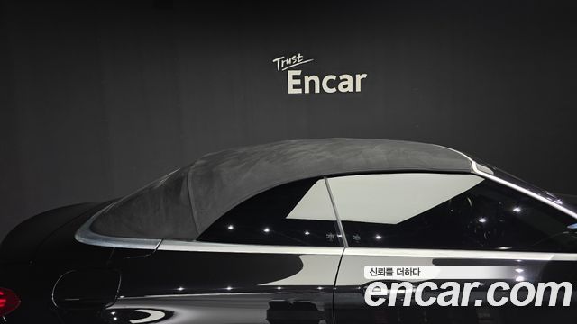 Mercedes-Benz C-Class 2018 — photo 33