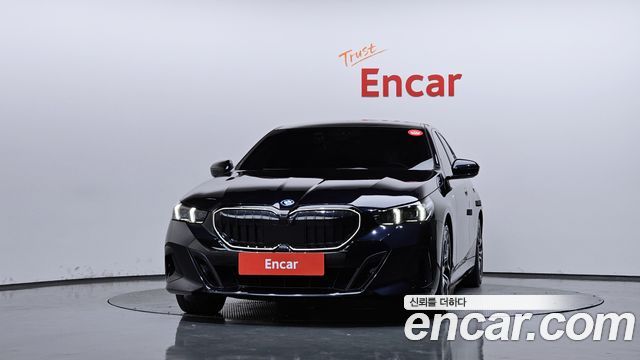BMW i5 2024 — photo 3