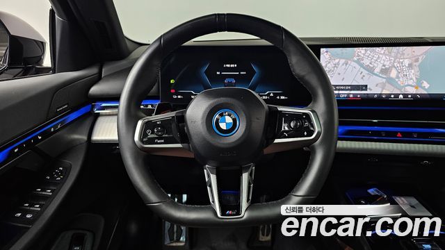 BMW i5 2024 — photo 18