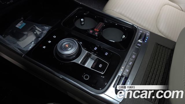 Kia Canival 2025 — photo 12