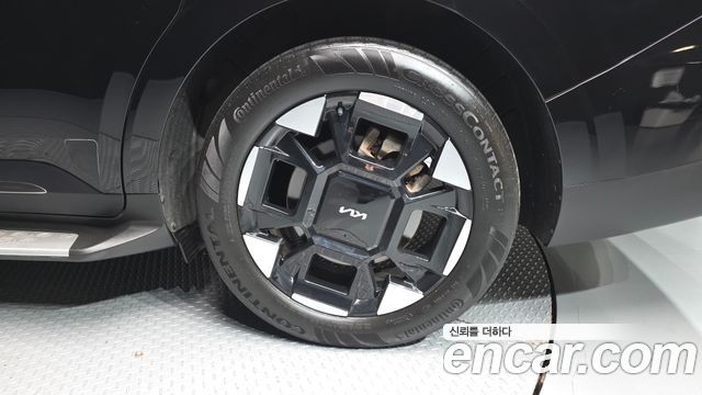 Kia Canival 2025 — photo 7