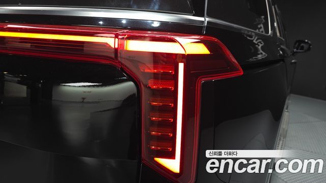 Kia Canival 2025 — photo 9