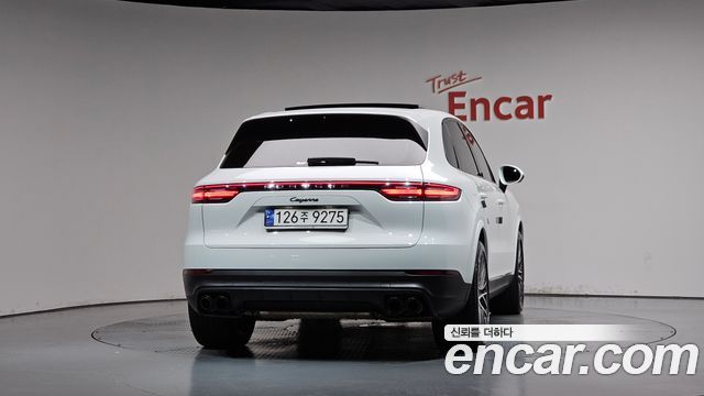 Porsche Cayenne 2021 — photo 4