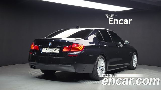 BMW 5-Series 2016 — photo 2