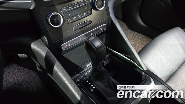 Renault Korea SM6 2016 — photo 12