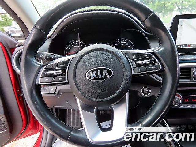 Kia K3 2019 — photo 8