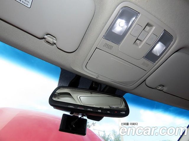 Kia K3 2019 — photo 15