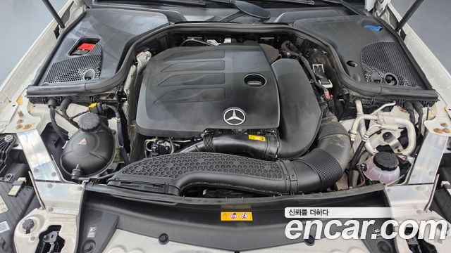 Mercedes-Benz E-Class 2021 — photo 6