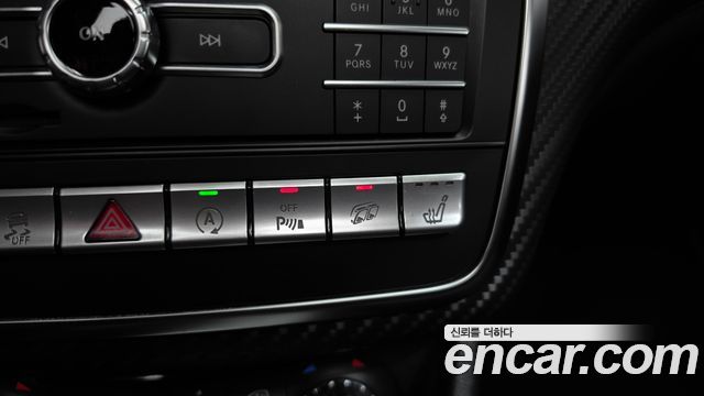 Mercedes-Benz A-Class 2018 — photo 32