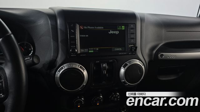 Jeep Wrangler 2014 — photo 14