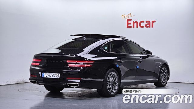 Genesis G80 2022 — photo 2