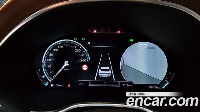 Genesis G80 2022 — photo 11