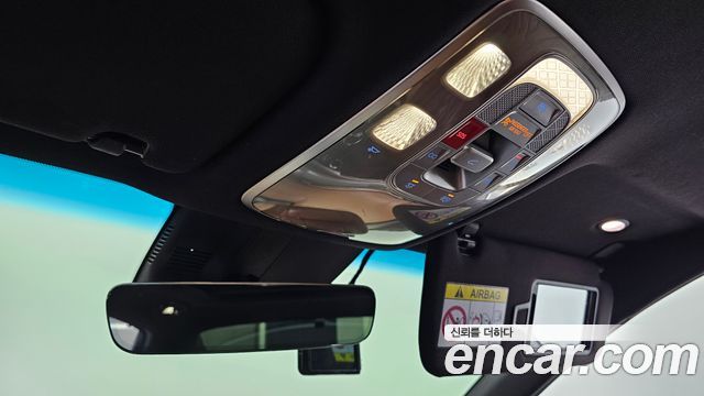 Genesis G80 2022 — photo 30