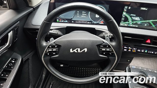 Kia EV6 2022 — photo 18