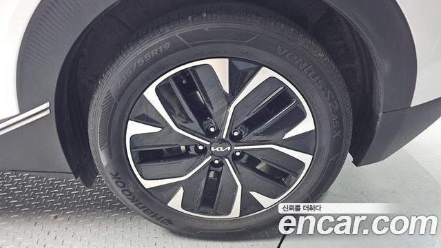 Kia EV6 2022 — photo 7