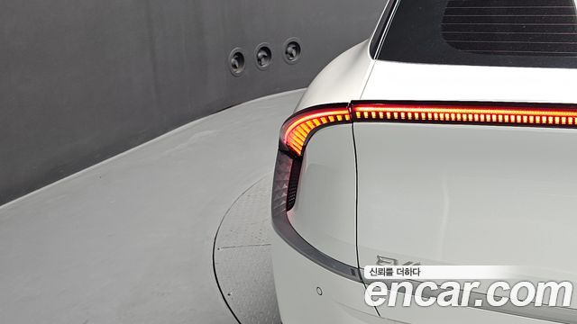 Kia EV6 2022 — photo 9