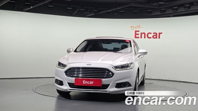 Ford Mondeo 2015 — photo 3