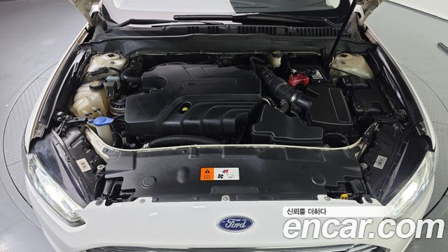 Ford Mondeo 2015 — photo 6