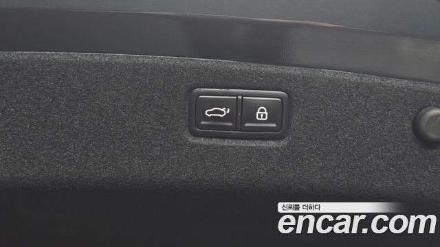 Kia K9 2022 — photo 24