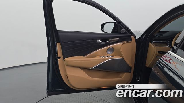 Kia K9 2022 — photo 14