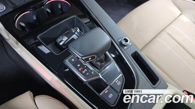 Audi A5 2023 — photo 12