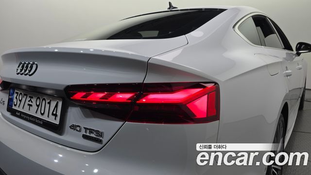 Audi A5 2023 — photo 9