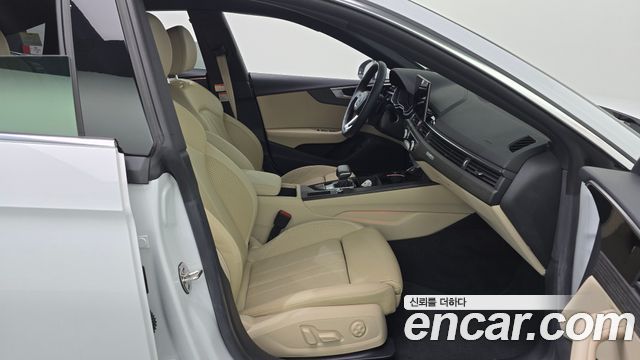 Audi A5 2023 — photo 16