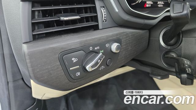 Audi A5 2023 — photo 27