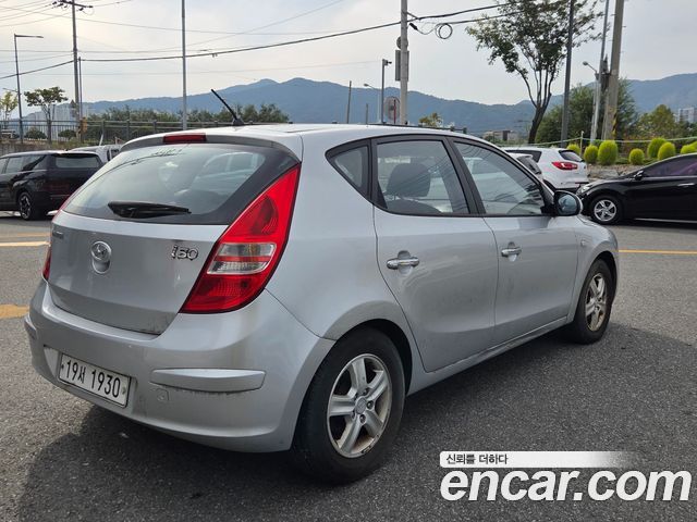 Hyundai i30 2008 — photo 4